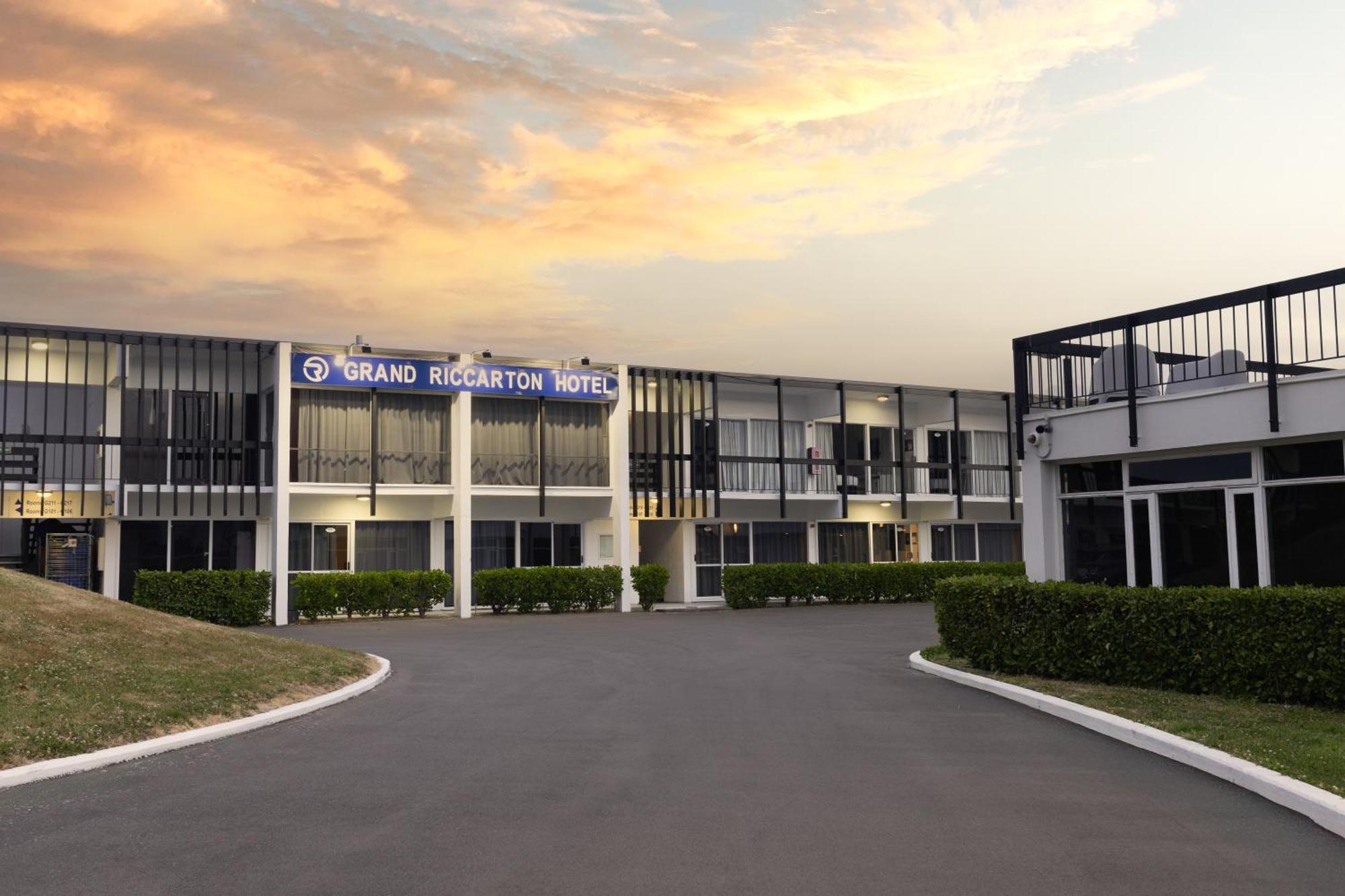 כרייסטצ'רץ' Grand Riccarton Hotel מראה חיצוני תמונה