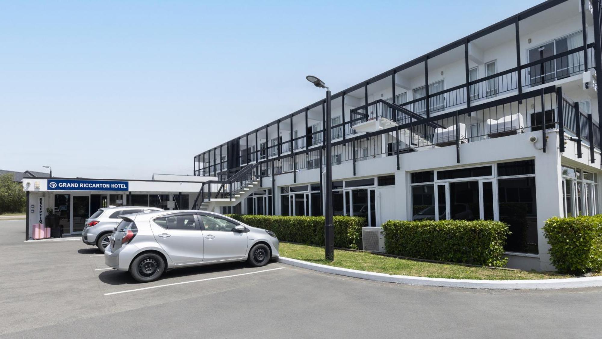 כרייסטצ'רץ' Grand Riccarton Hotel מראה חיצוני תמונה